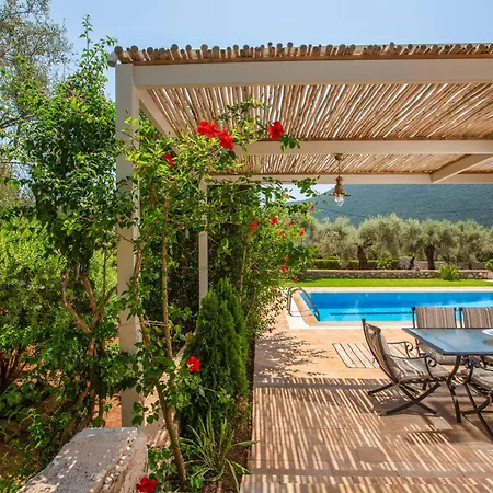 Sappho Sivota (Lefkada)